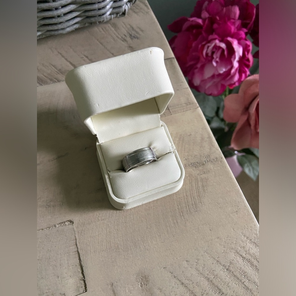 Scott Kay’s Mens Wedding Band